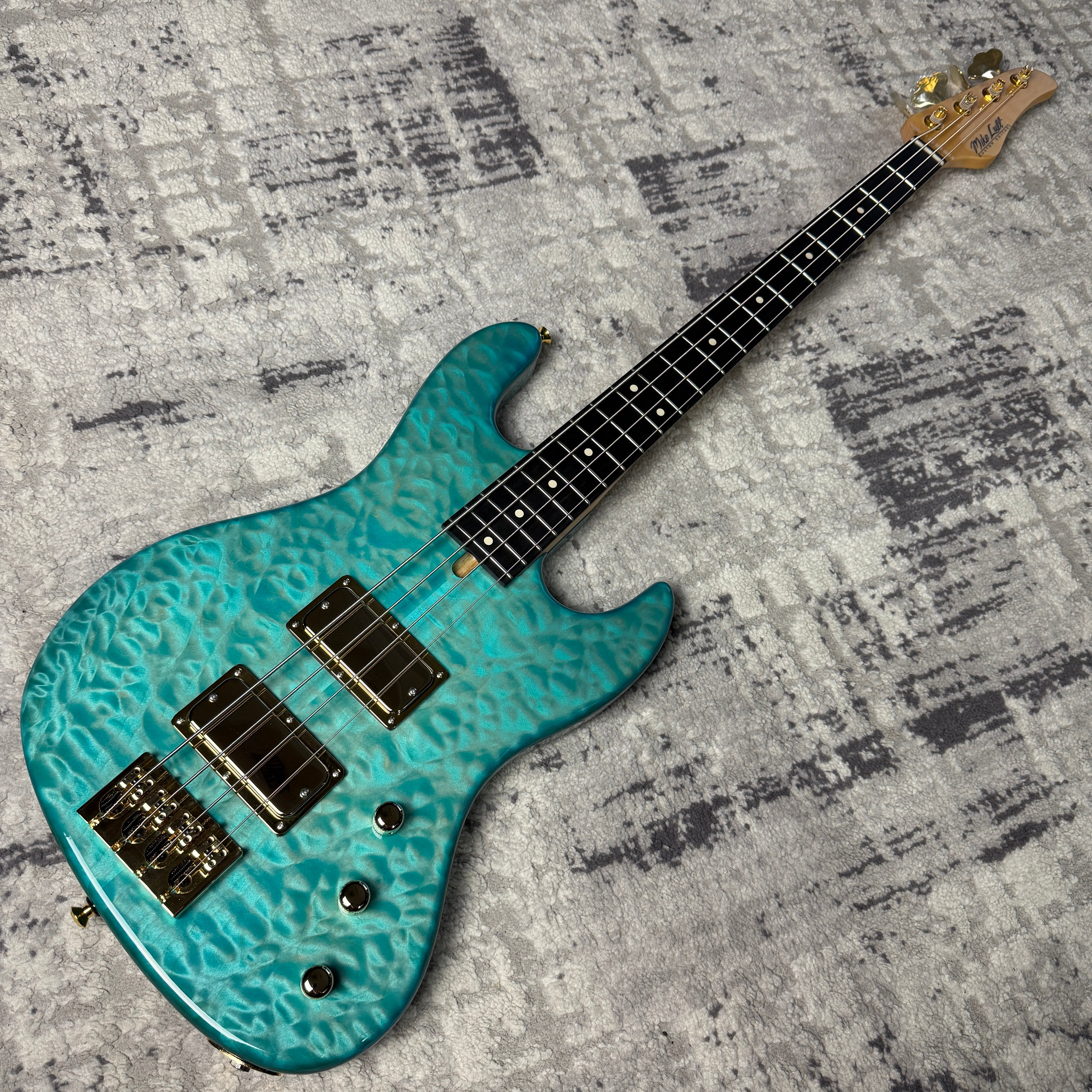 JT4 **Highly Custom** – Mike Lull’s Guitar Works Inc.
