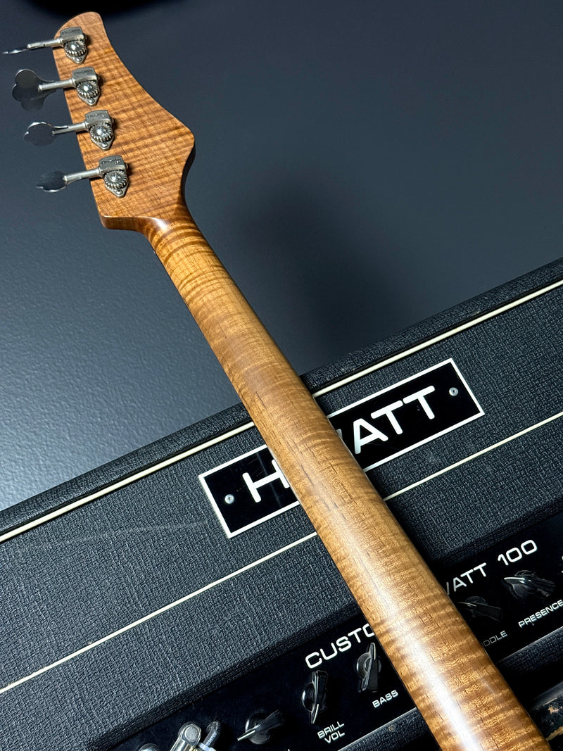 IMA4 *ONE OFF* Heirloom Medium-Aged "Emerald"