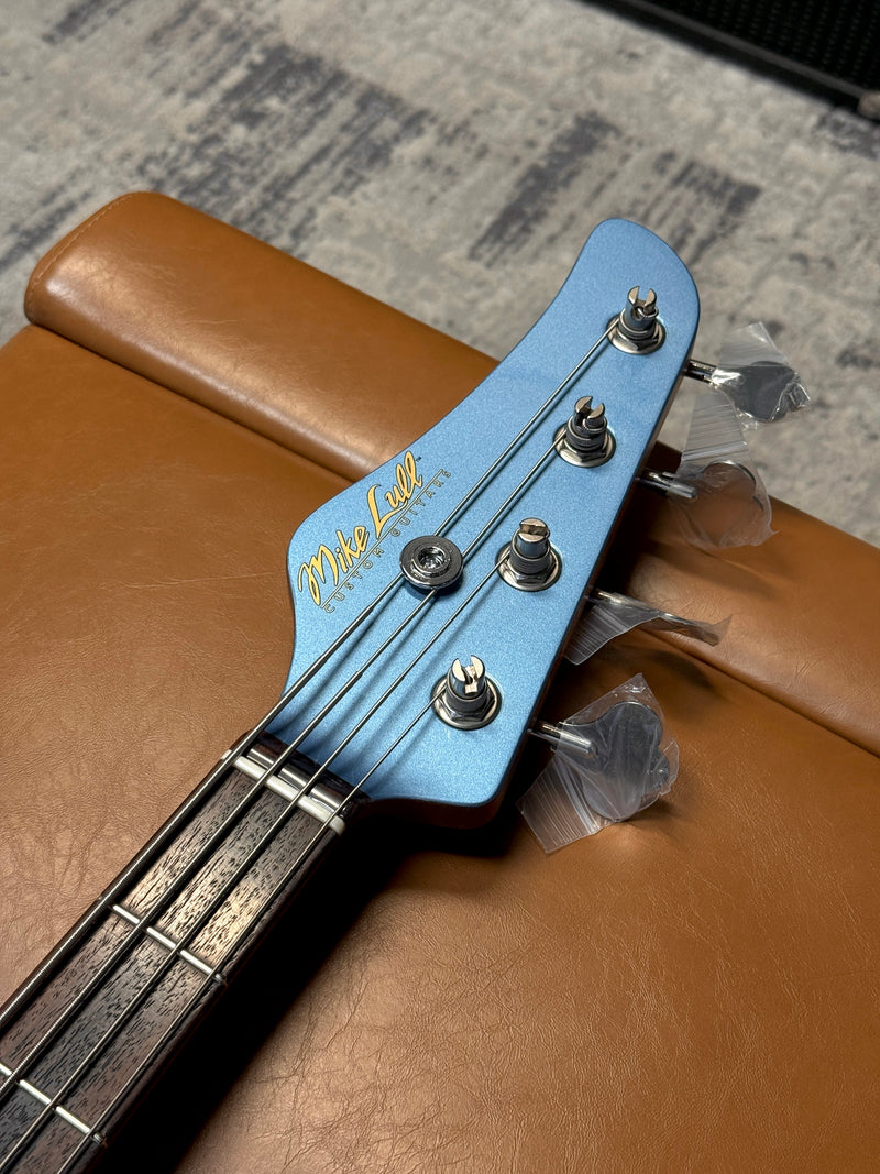 IMA4 - Faded Pelham Blue