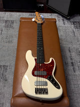 IMA5 - Aged Olympic White
