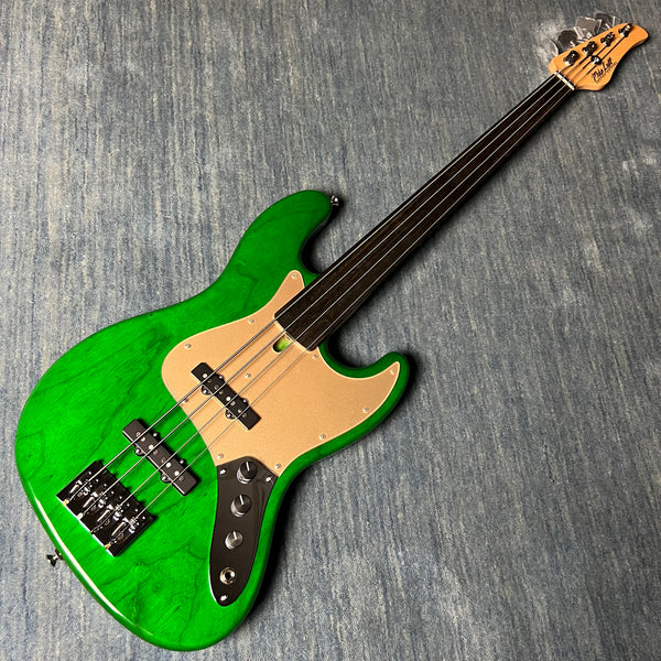 V4 Fretless